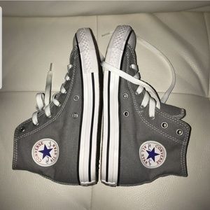 Gray high top converse